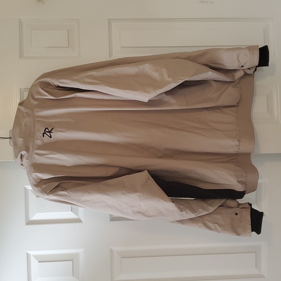 Golf Jacket - rarely worn - Picture 4 of 4